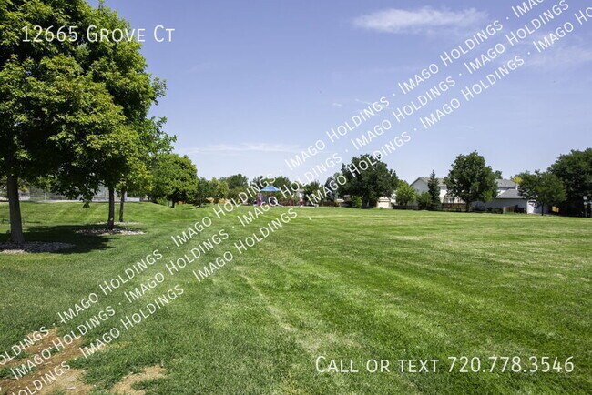 Building Photo - 12665 Grove Ct