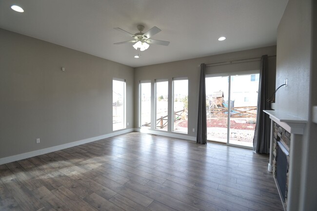 Building Photo - Ranch Style with Finished Basement with A/C