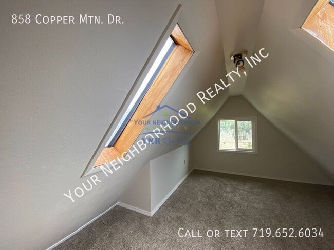 Building Photo - 858 Copper Mountain Dr