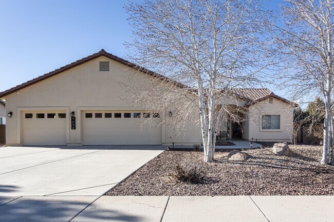 Primary Photo - 7236 Pinnacle Pass Dr