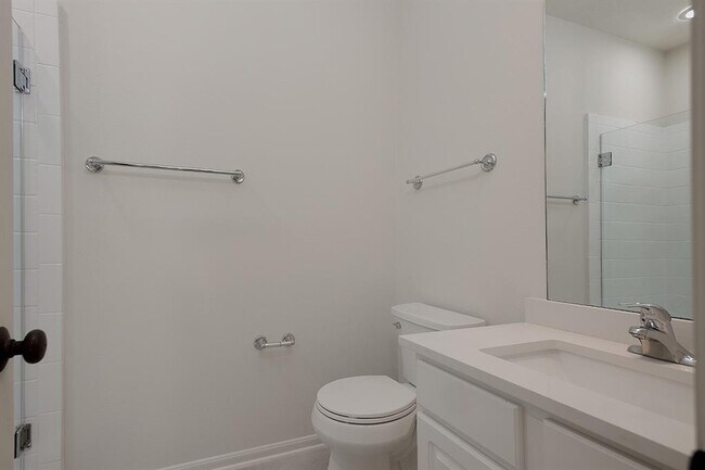 Building Photo - 22 Middle Gate Pl