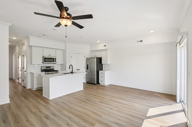 Floorplan - FAIRVIEW CROSSING TOWNHOMES