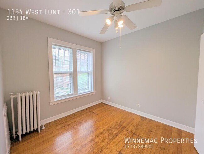 Building Photo - 1154 West Lunt-301