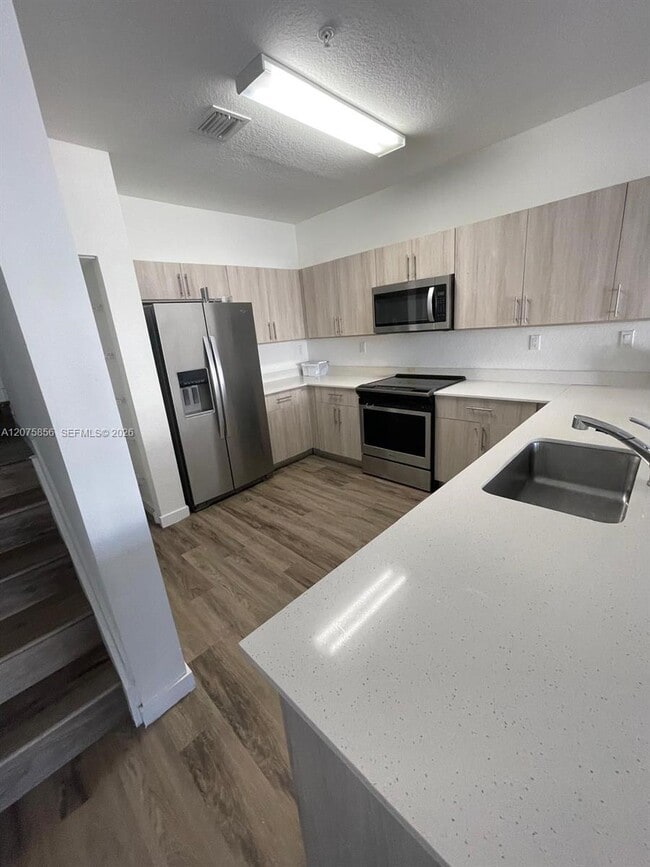 Building Photo - 15520 SW 136th St