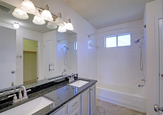 Building Photo - 8800 Peppergrass Cove