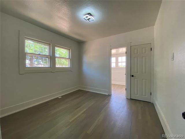 Building Photo - 1400 Tamarac St