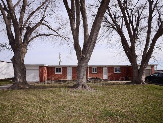 Building Photo - 9310 Binney St