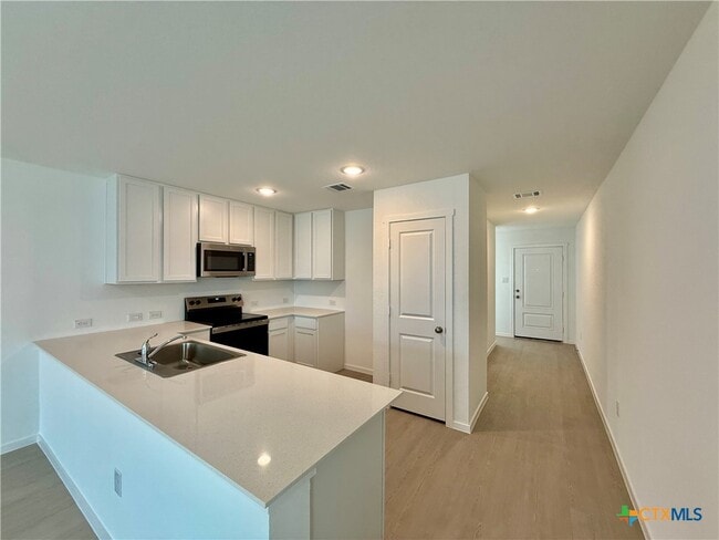 Building Photo - 413 Moscato Rd