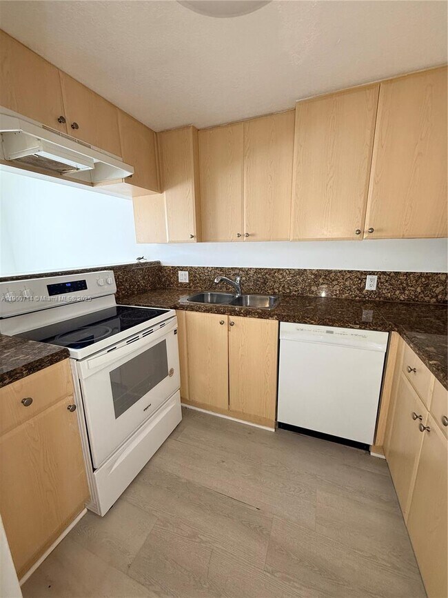 Building Photo - 12605 SW 91st St