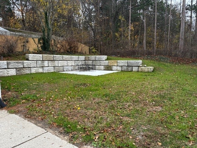 Building Photo - 174 S Fremont St NE