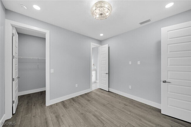 Building Photo - 3311 Andalusia Blvd