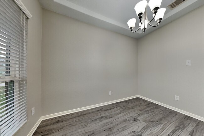 Building Photo - 2519 Elm Crossing Trail