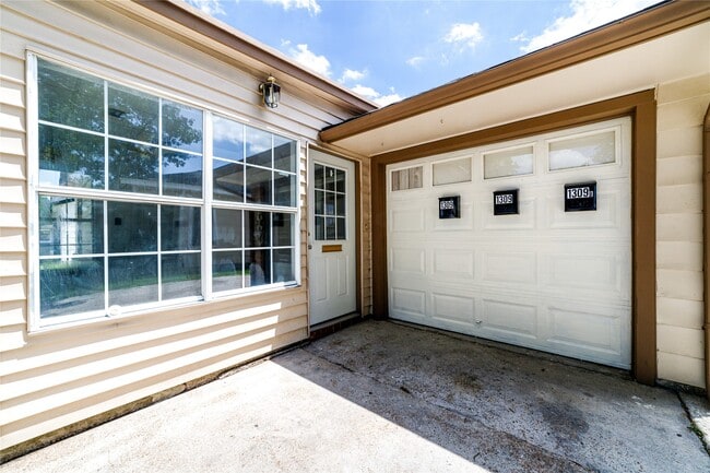 Building Photo - 1309 Jefferson St