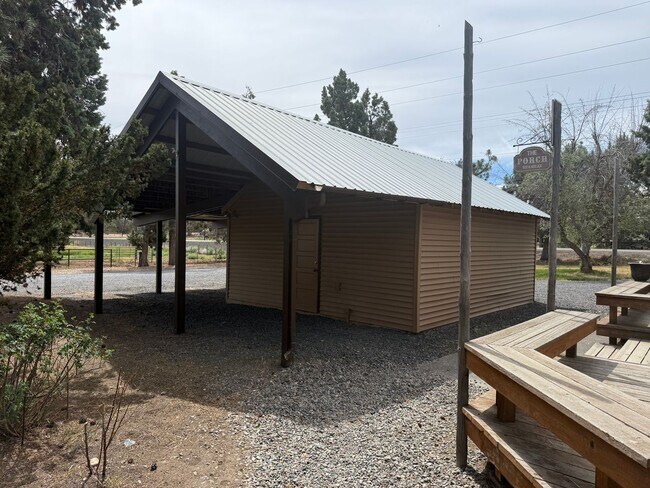 Building Photo - 21730 NE Butler Market Rd