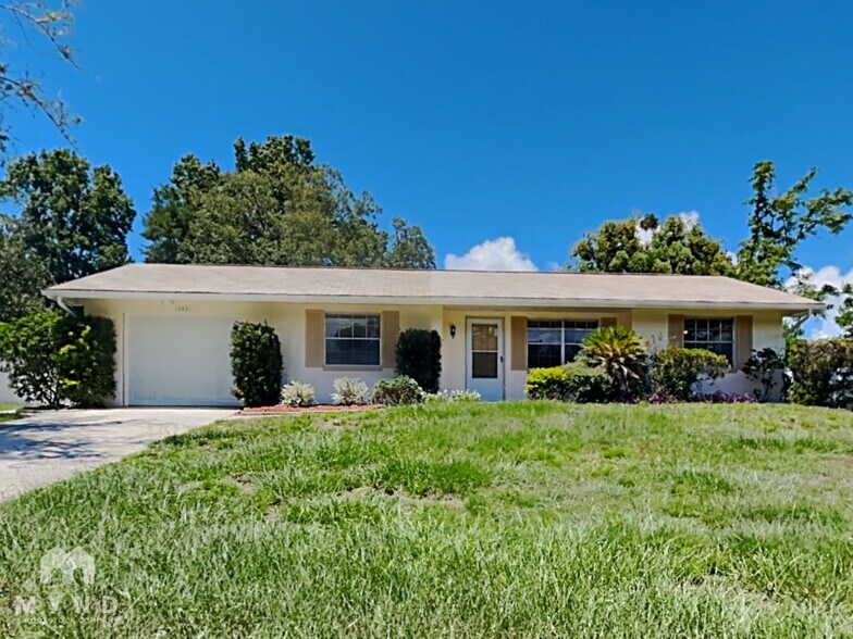 Building Photo - 12431 Brookside St