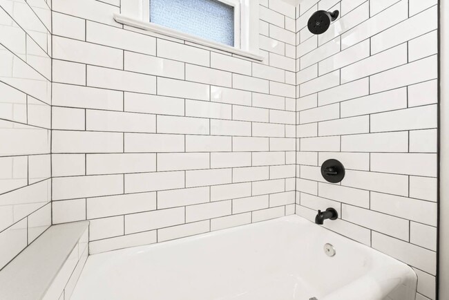 Building Photo - 101 Union Ave