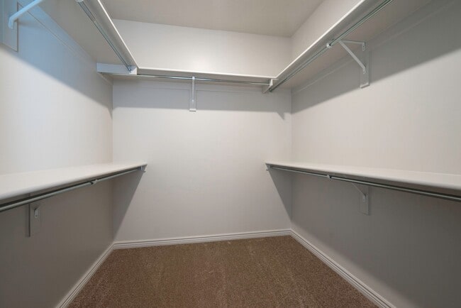 Building Photo - 4 bedroom 2 Bath Home in Desert Edge Cove - RV parking!