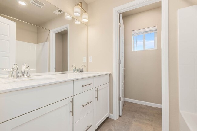 Building Photo - 25800 203rd Ave SE