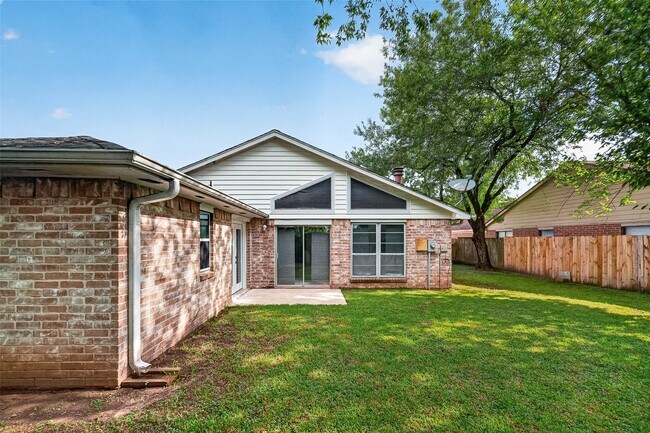Building Photo - 10315 Goodrum Rd