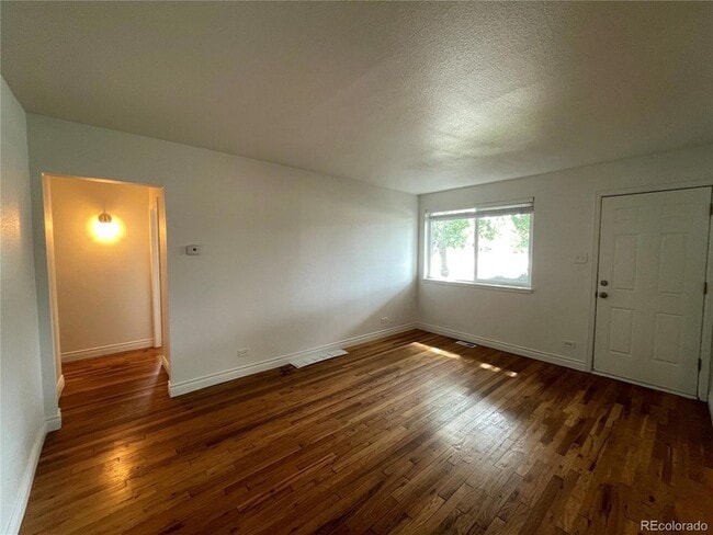 Building Photo - 1400 Galena St
