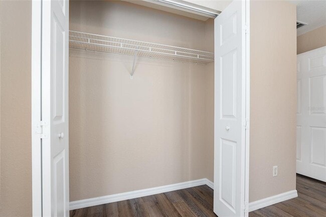 Building Photo - 2 Hemlock Radial Ct
