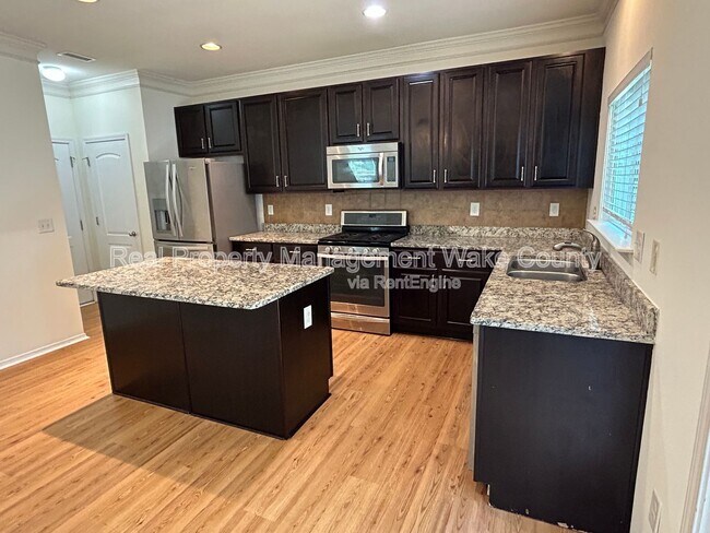 Building Photo - 5336 Black Maple Dr