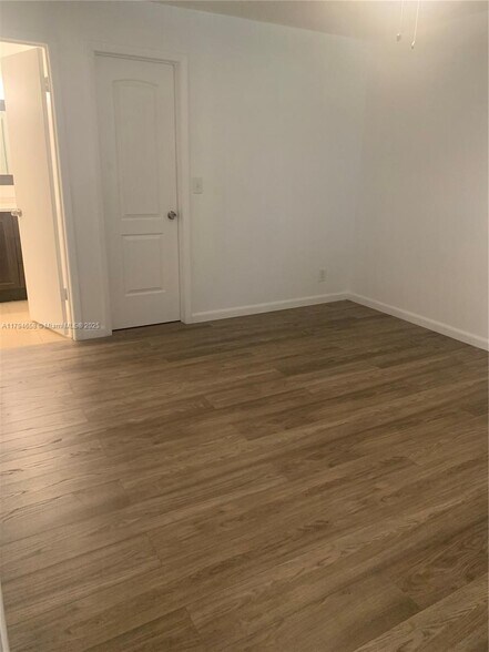 Building Photo - 8743 NW 39th St