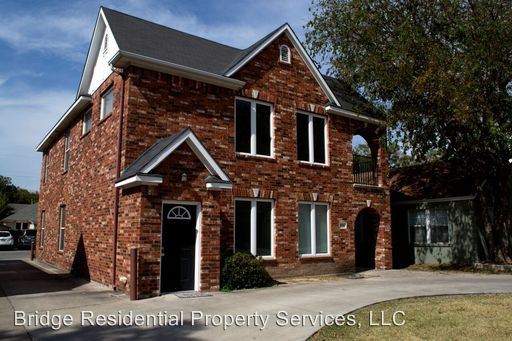 Building Photo - 3220 S University Dr