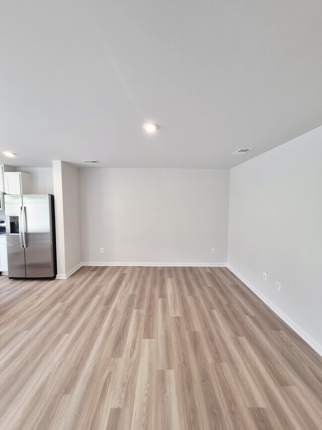 Building Photo - 50 Grayson Village Dr