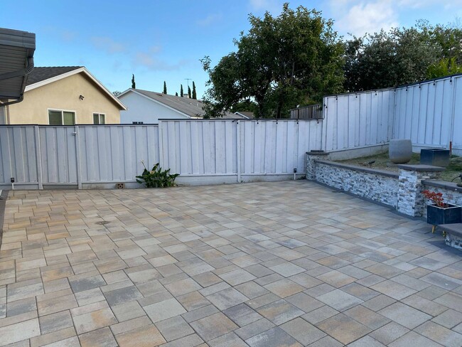 Building Photo - 31385 San Andreas Dr