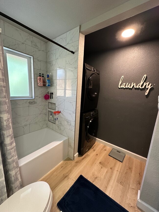 Building Photo - 11916 Barrett St