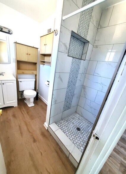 Building Photo - 6283 Marsha Ave