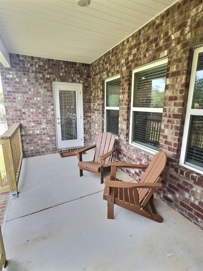Building Photo - 11404 Harrison Ct