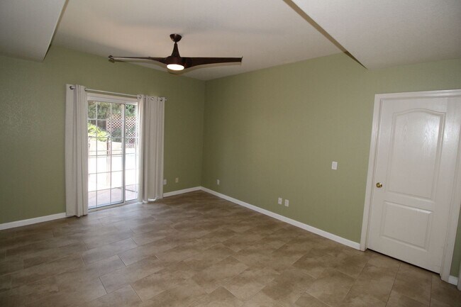 Building Photo - Cute Two-Story Home With Pool & RV Parking