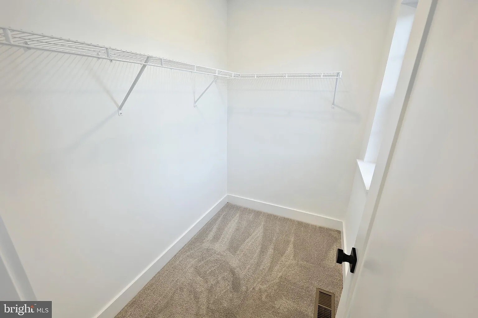 Building Photo - 1024 Trinity Rd