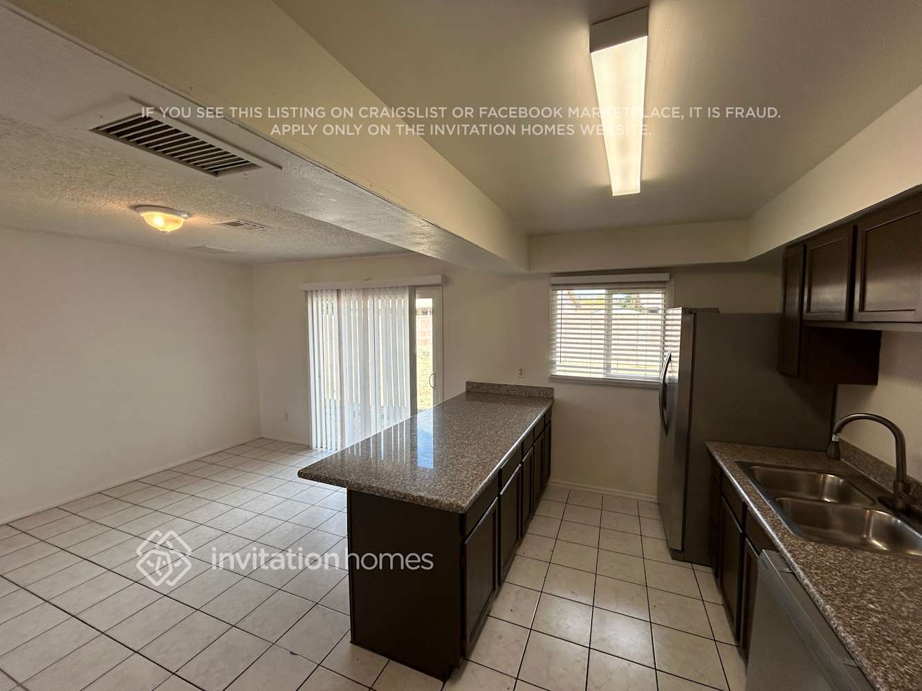 Building Photo - 3007 N 79th Dr