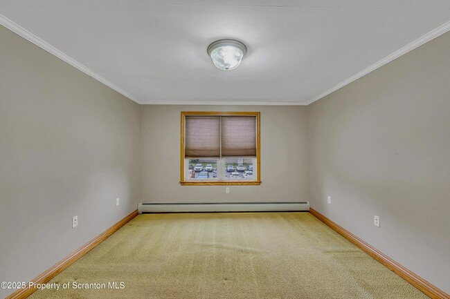 Building Photo - 443 14th Ave