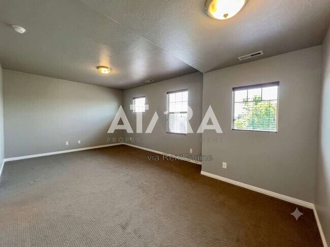 Building Photo - 5285 W Hampstead Ln