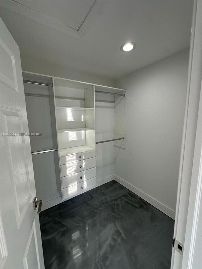 Building Photo - 2110 NW 91st Terrace