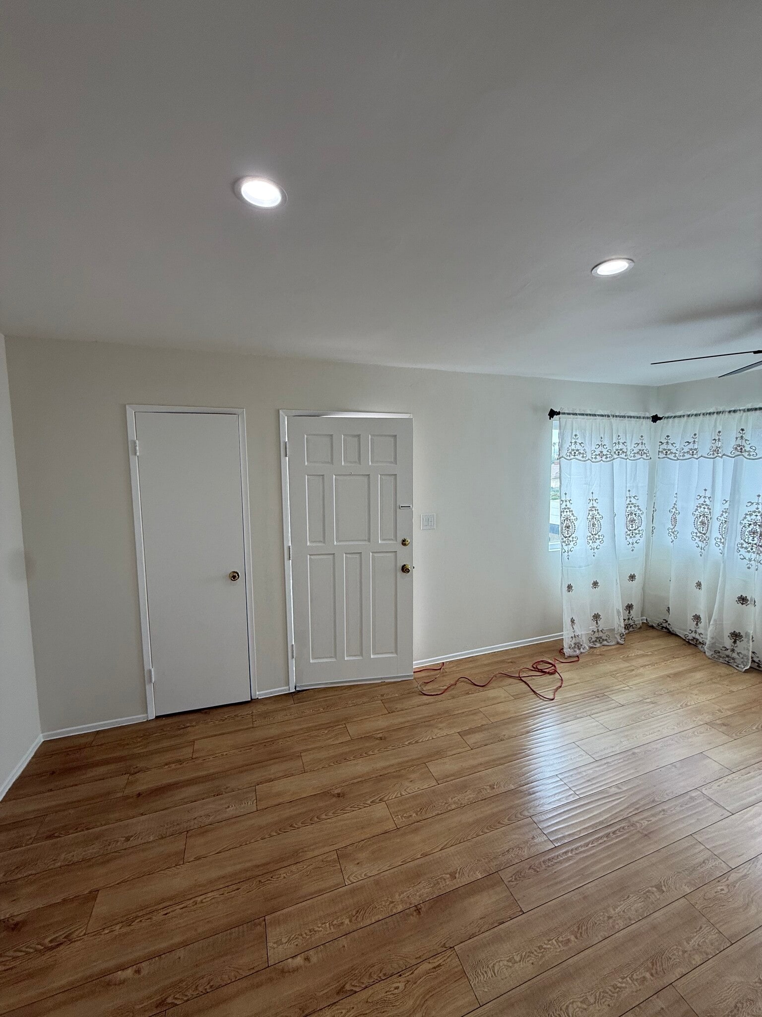 Living Room 2 - 1350 Torrance Blvd