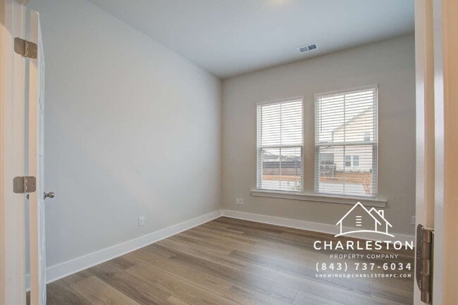 Building Photo - 412 Parish Farms Dr