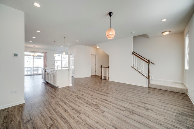 Building Photo - 4138 Irving Rd