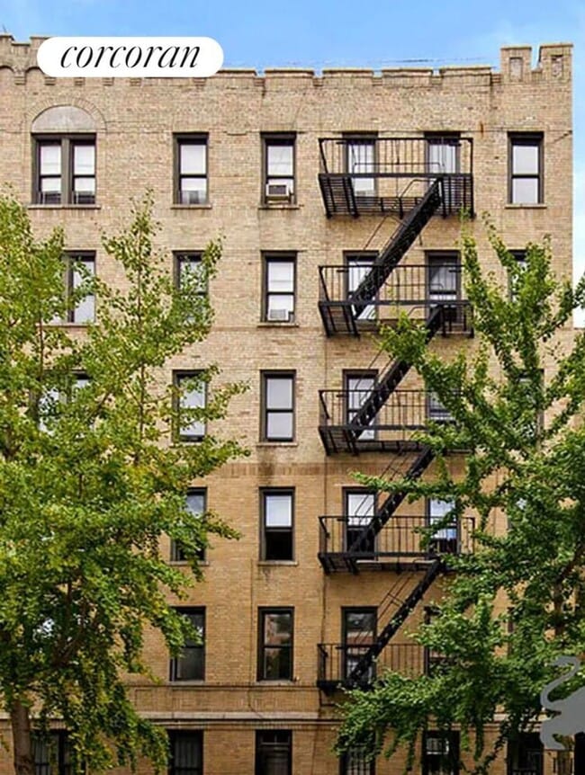 Building Photo - 48 W 138th St