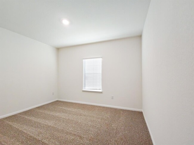 Building Photo - 1916 Pogonip Pl