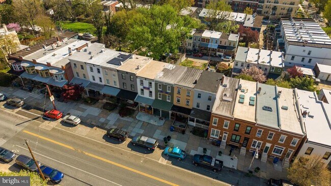 Building Photo - 3819 Roland Ave