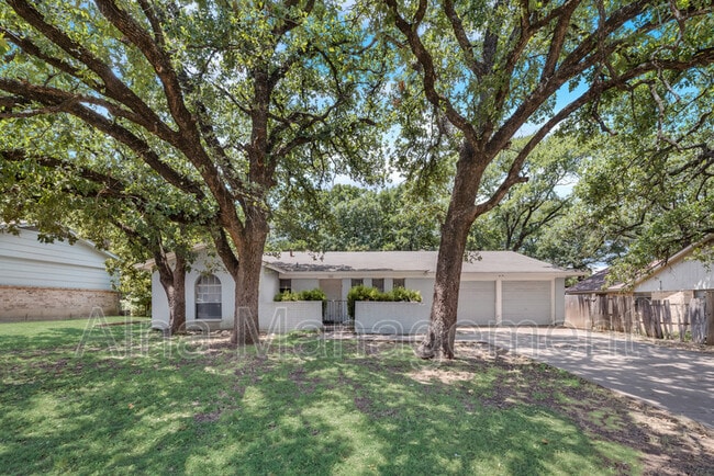 Primary Photo - 6500 Melinda Dr