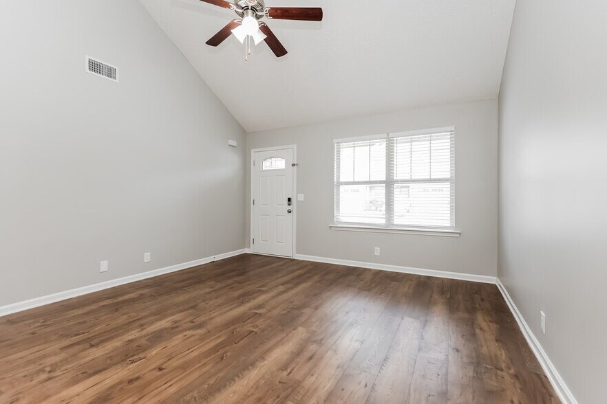 Building Photo - 4415 Prometheus Way