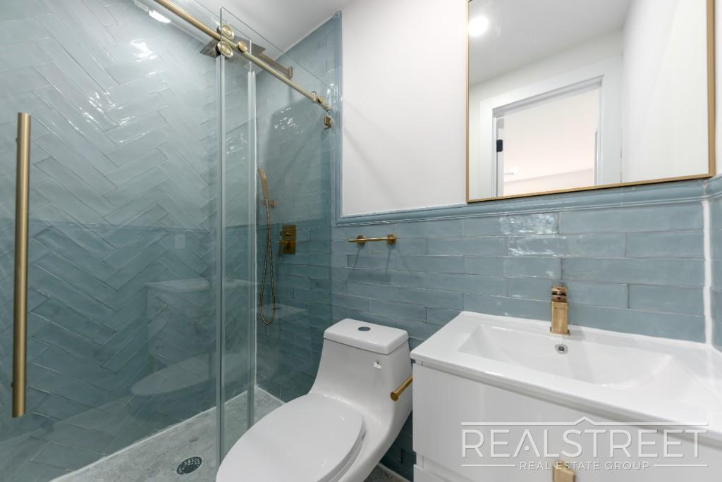Building Photo - Stunning Brand New 2 Bed 2 Bath in Histori...