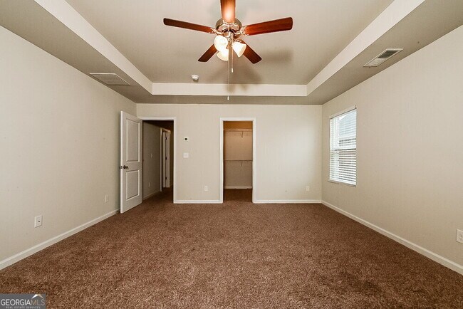Building Photo - 176 Addy Ln