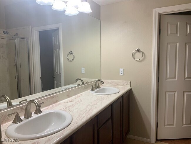 Building Photo - 11830 Portina Dr